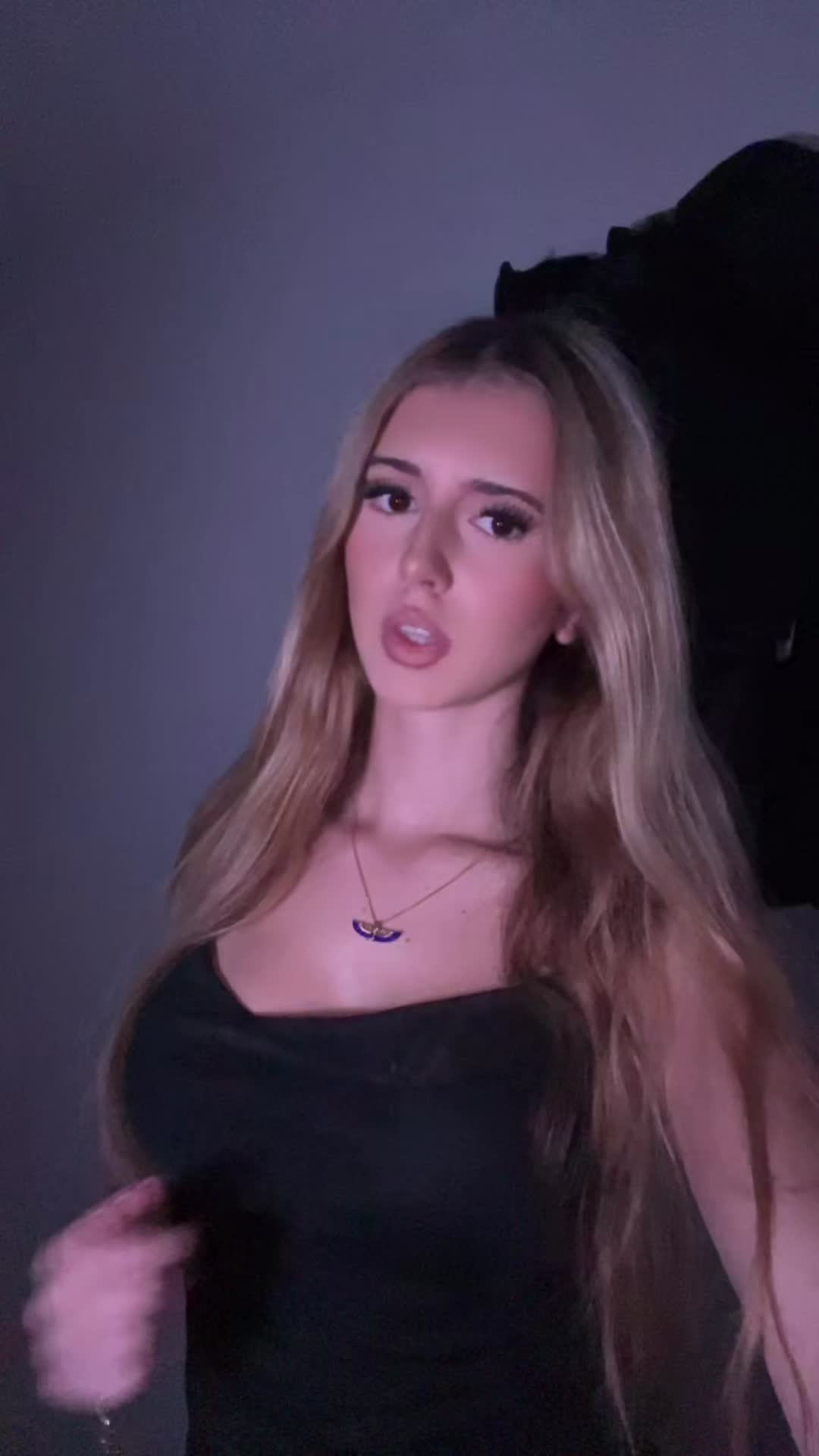 @lliusk4