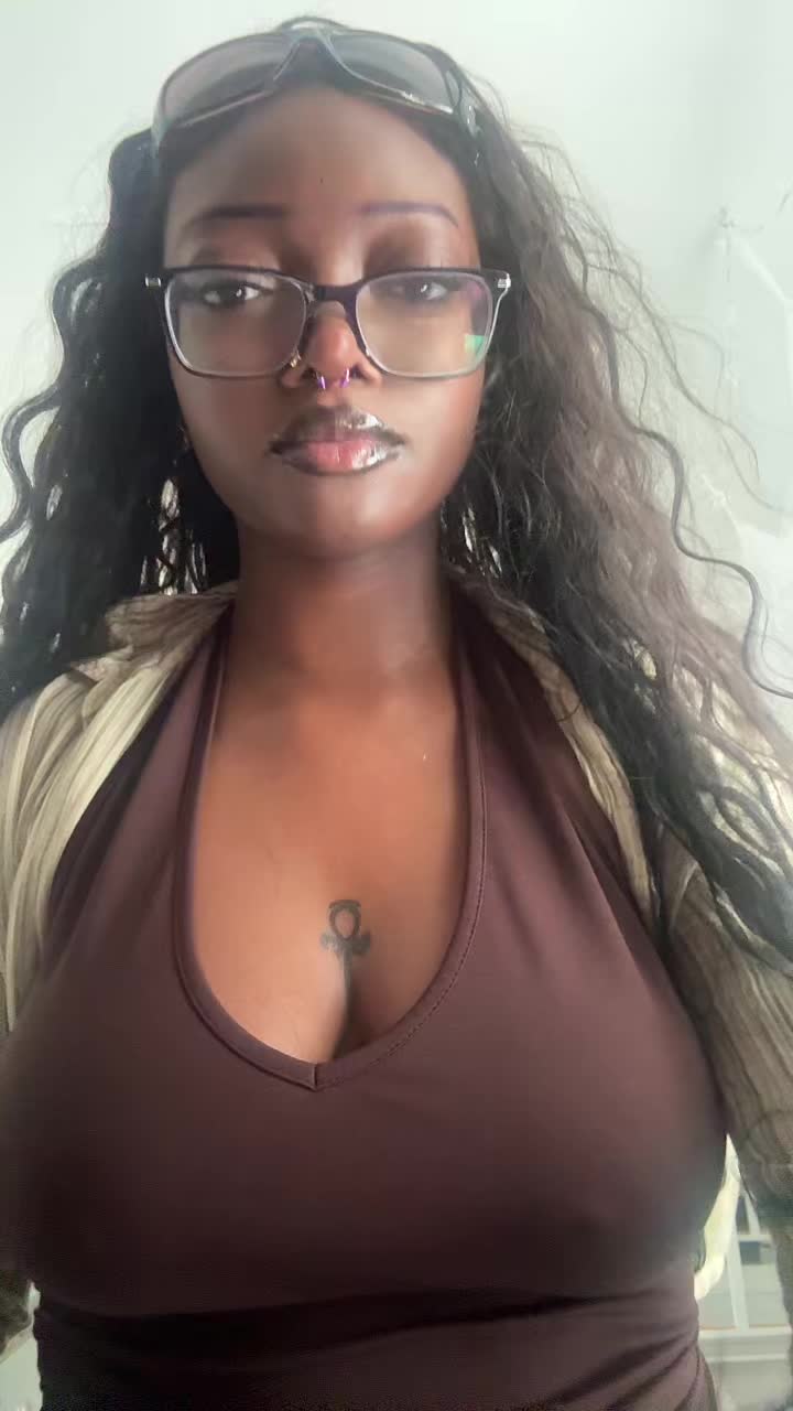 @hellodubai14