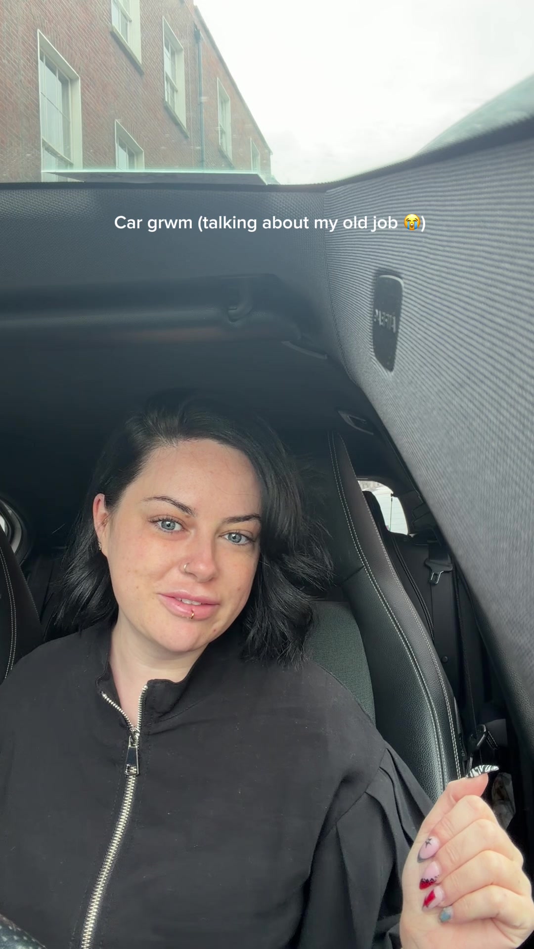 @robynmcmanus_