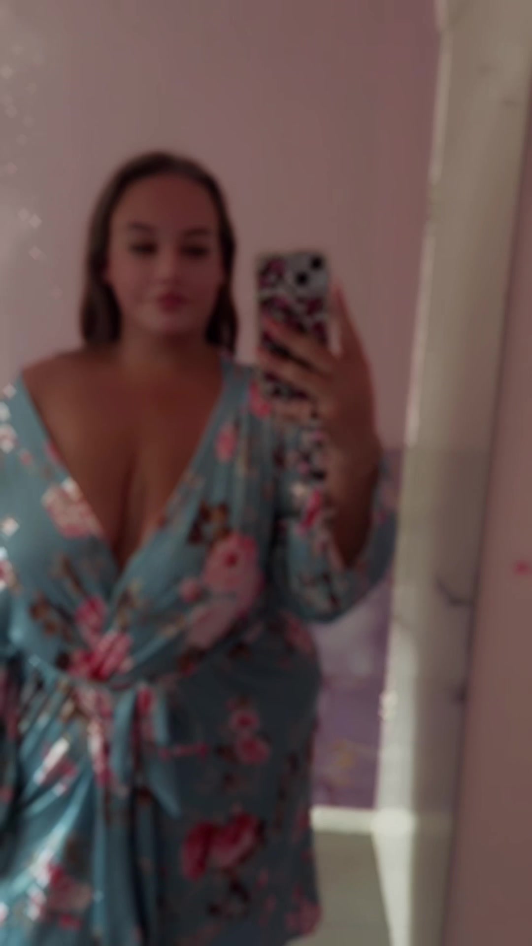 @💕 𝑹𝒐𝒃𝒚𝒏 💕✌️📚💋