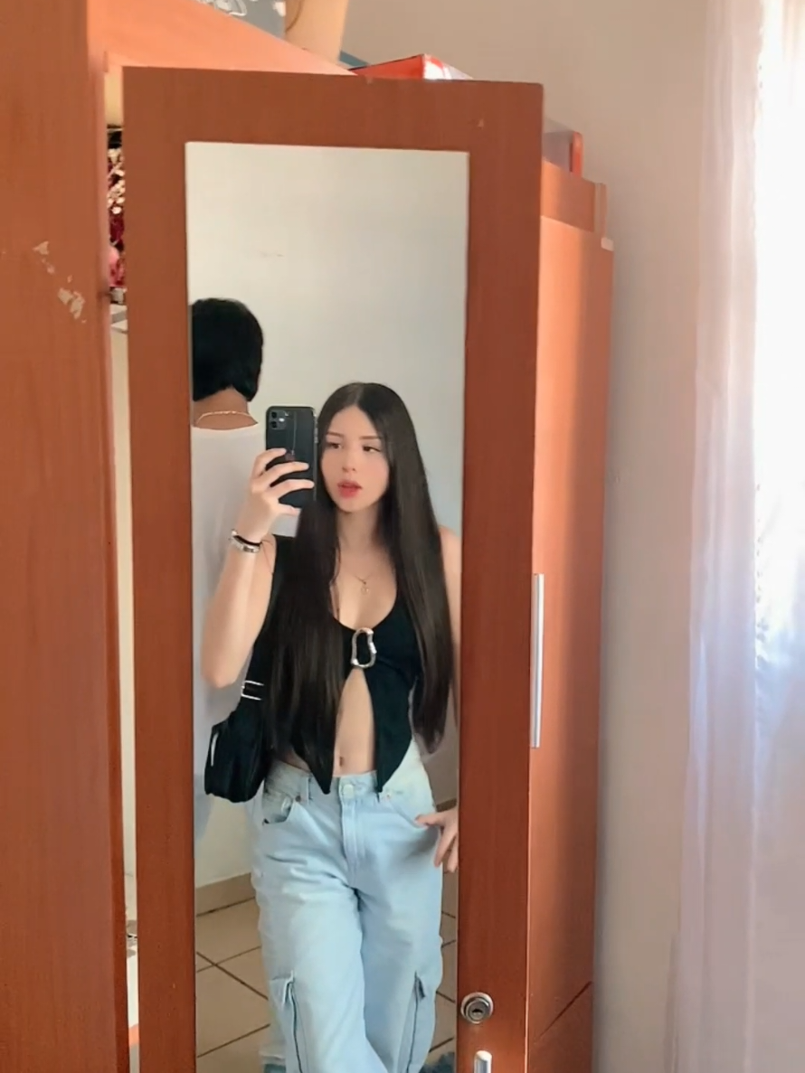 @Lonely •