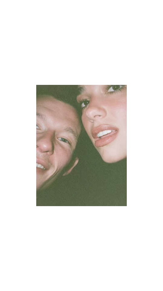 @𝐚.