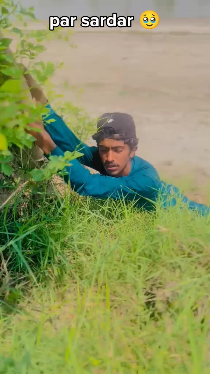 @😂 ملتانی ٹوپی باز 🤪