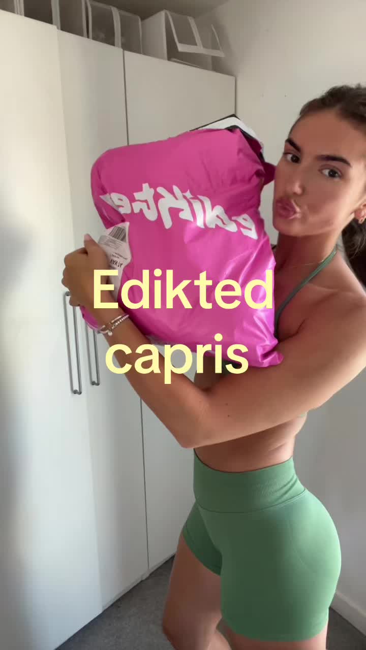 @AYSHA ELIZABETH 🌟🫦