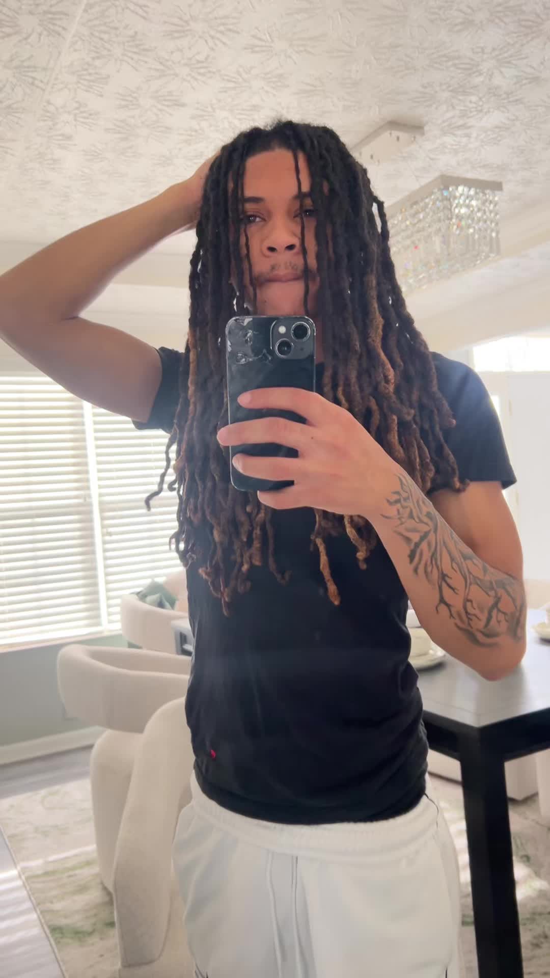 @〽️