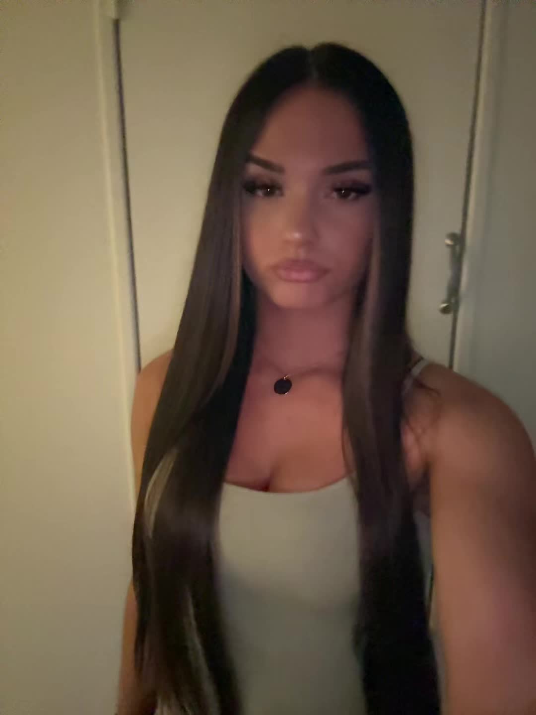 @𝐋