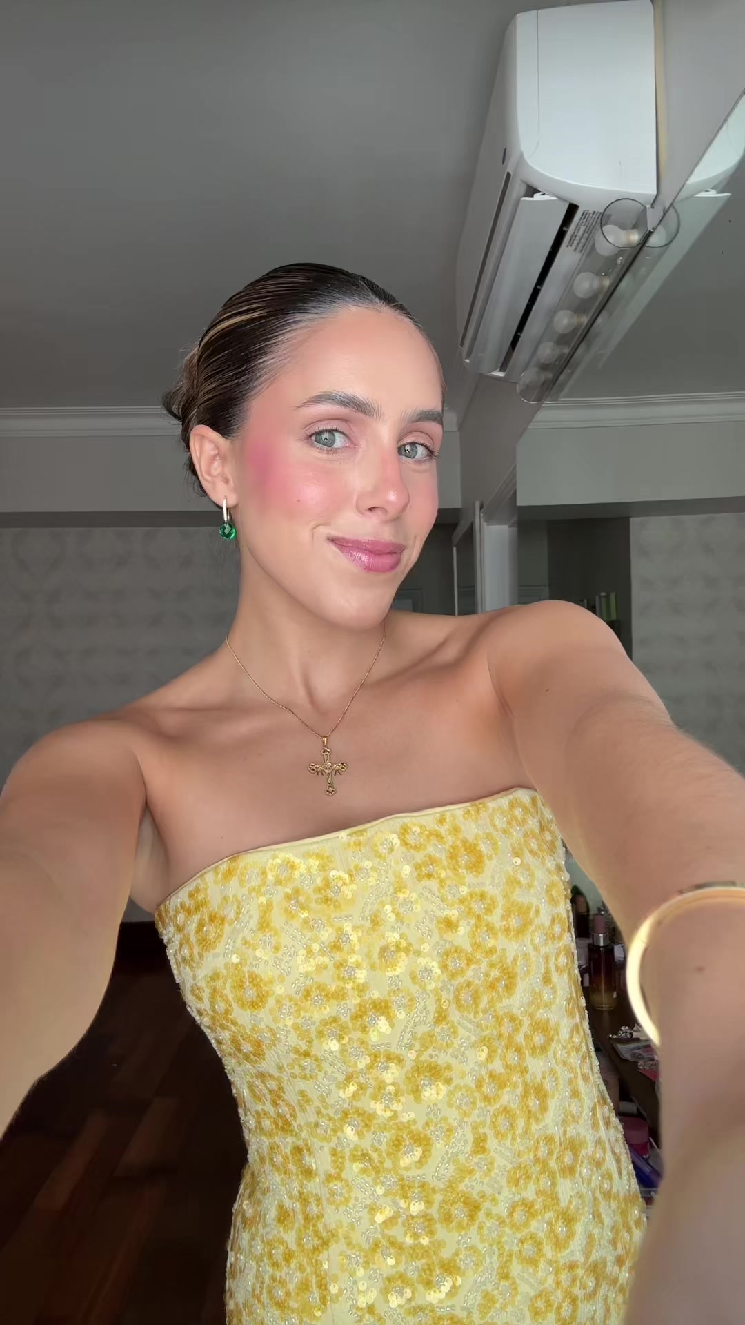 @Sara López