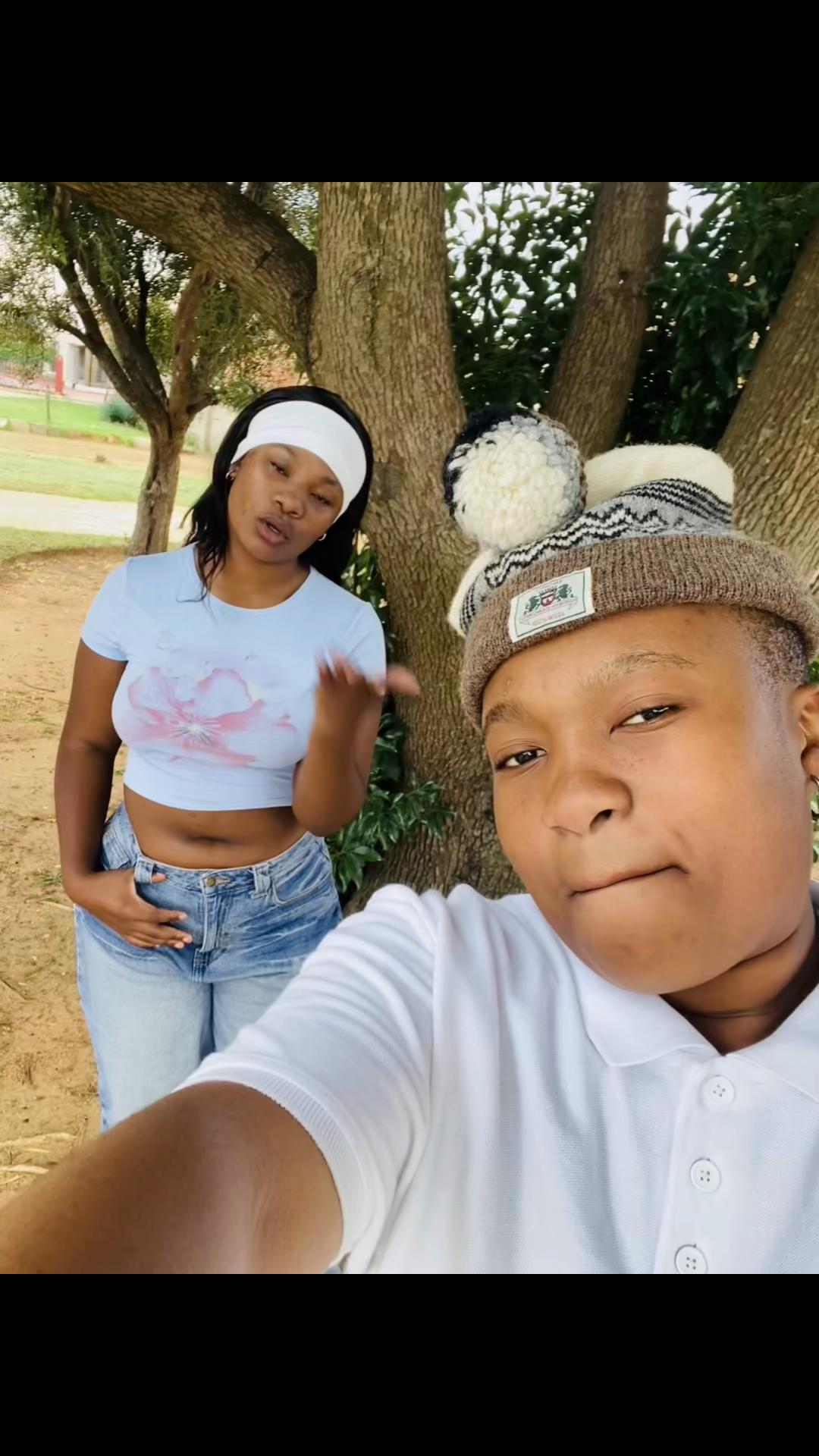 @Tshepiey