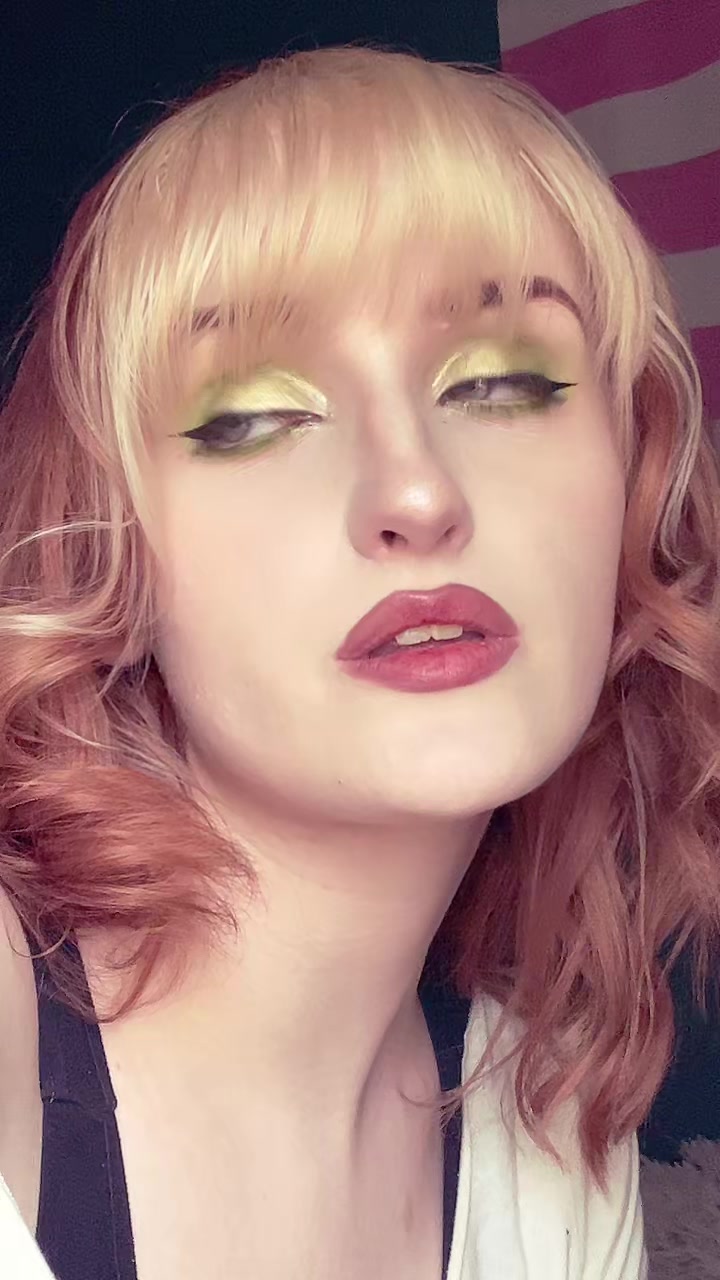 @𝚕𝚒𝚣𝚣𝚒𝚎