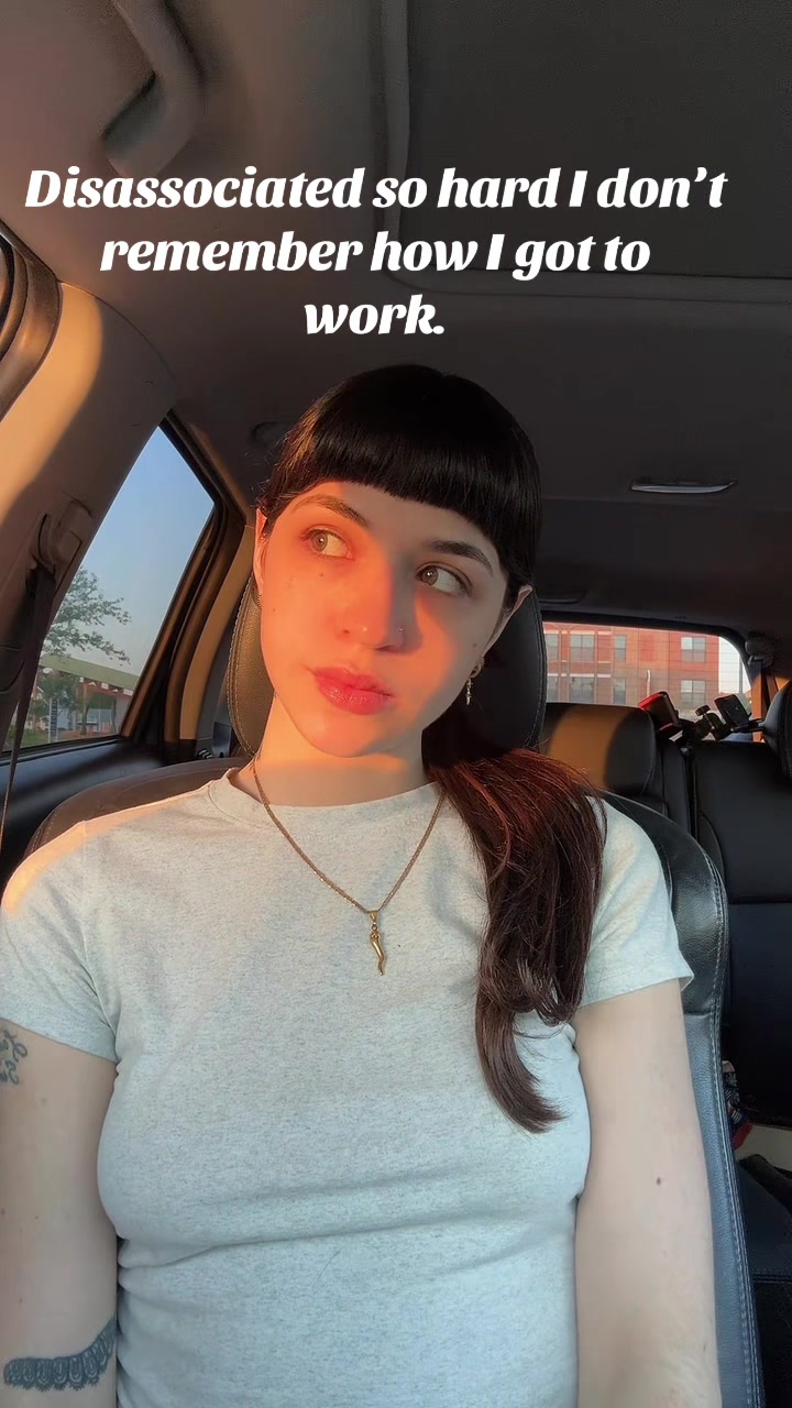 @Darla🧛♀️🖤🦴