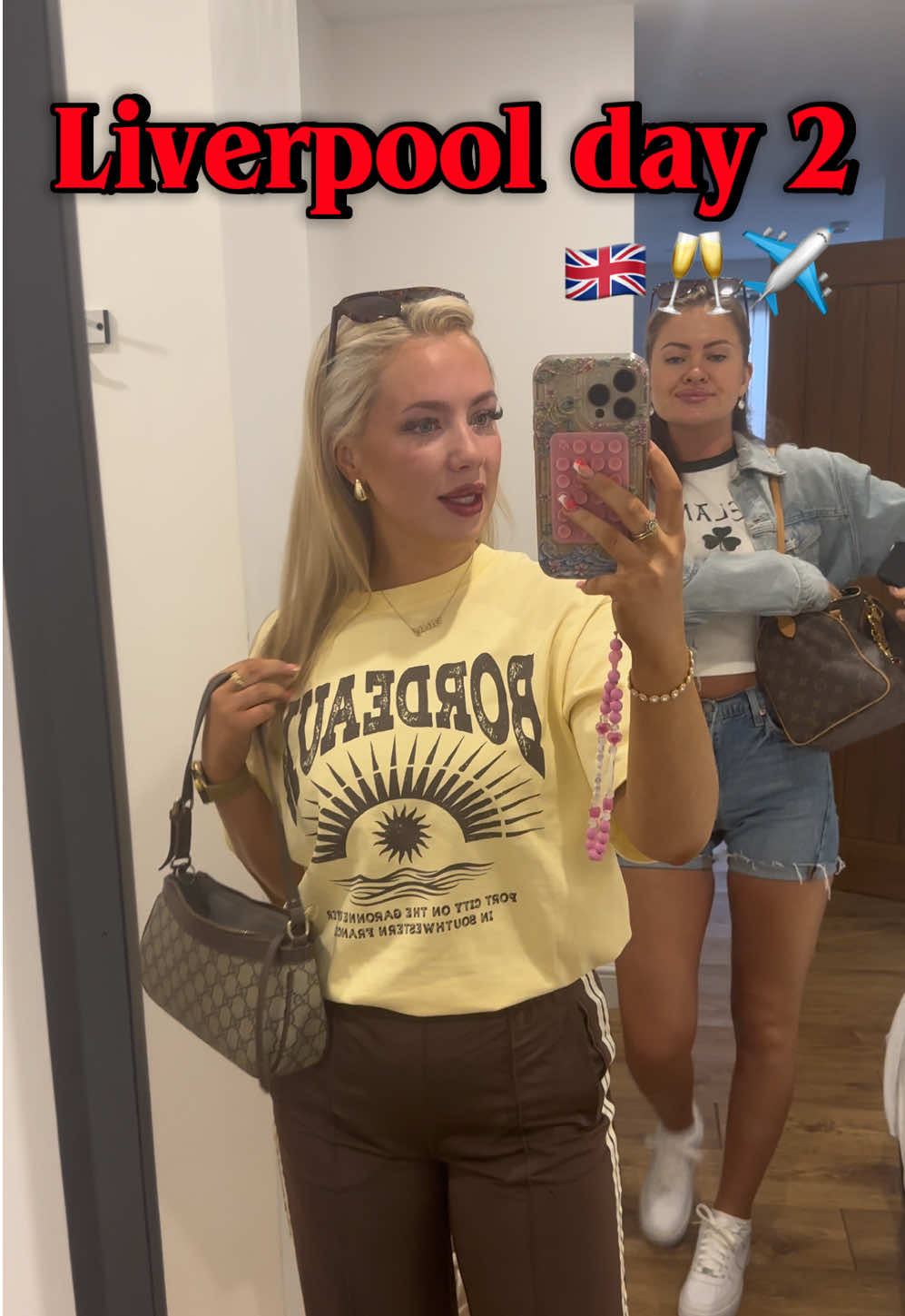 @Holly🏝️☀️