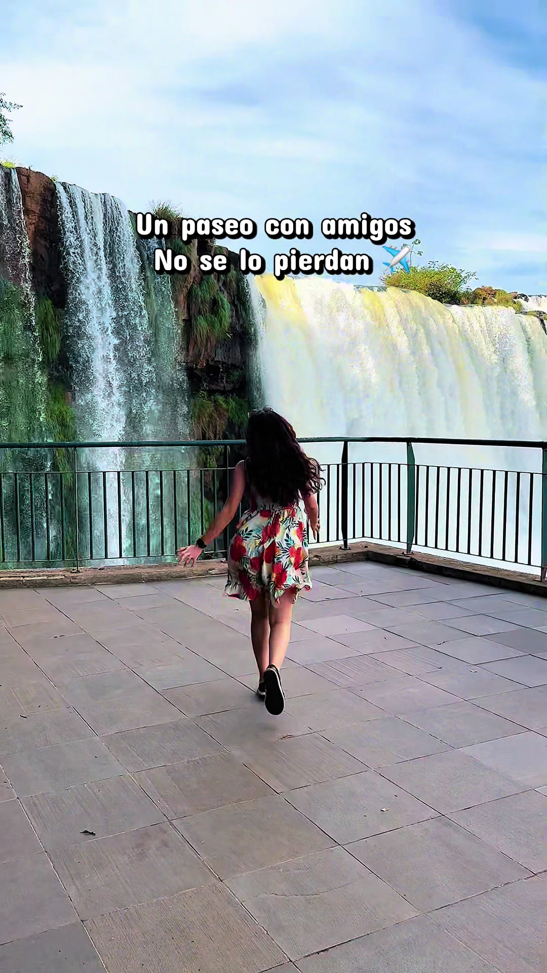 @locosdeandar