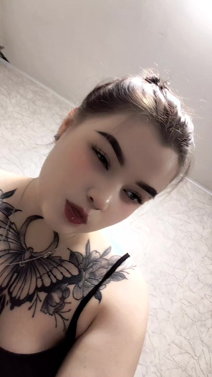 @꧁༺ 𝓐𝓵𝓲𝓷𝓴𝓪 ༻꧂