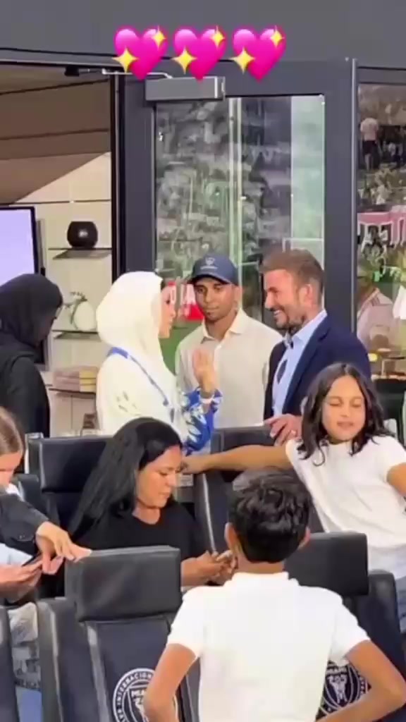 @٢