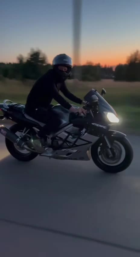 @Серёжа
