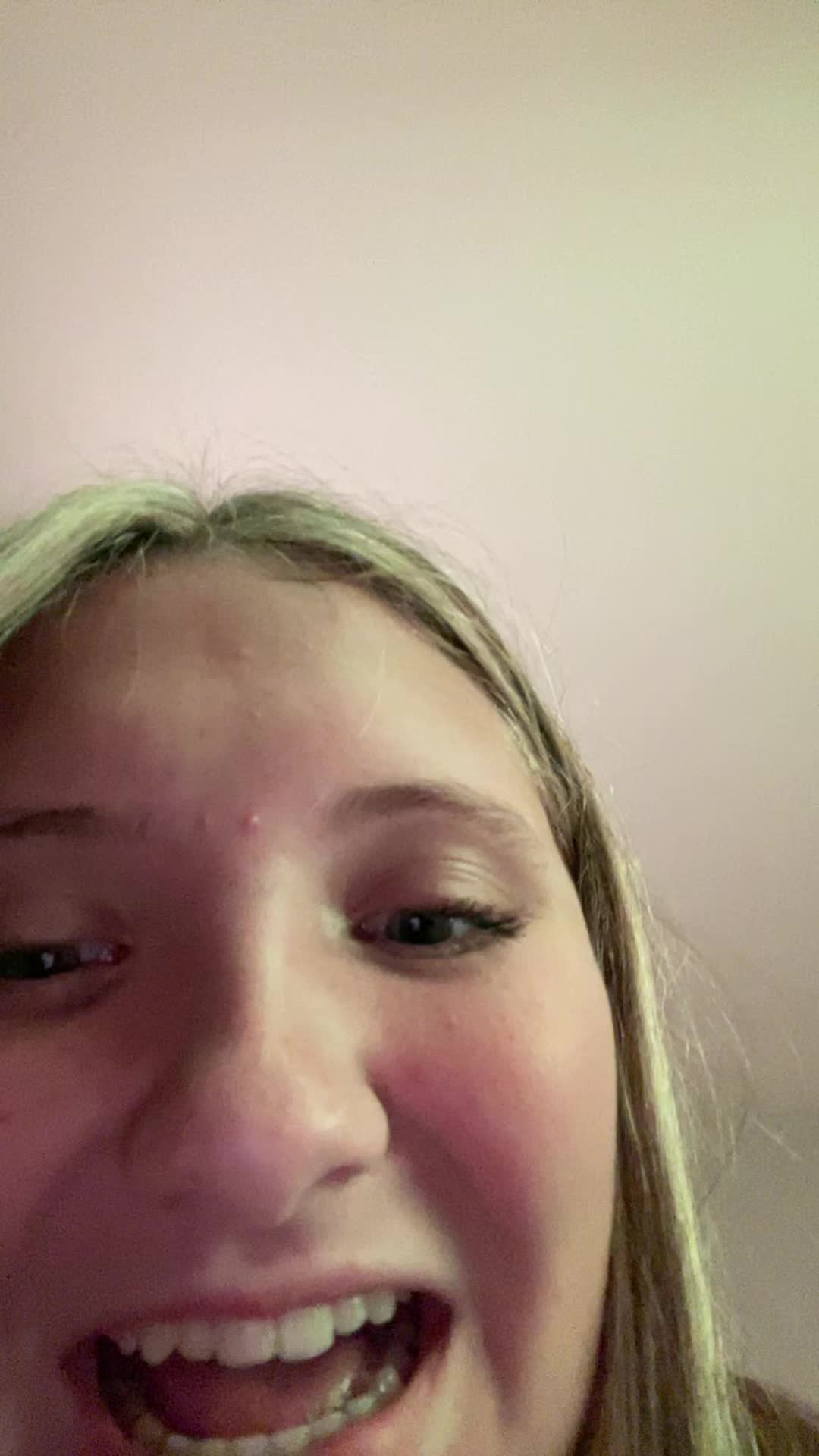@sydney lynn