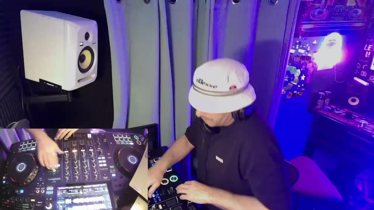 @stumagoo