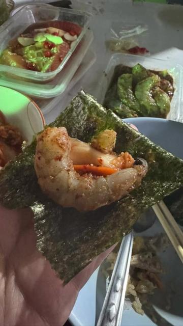 @ชื่อ นิล ชอบกินจริง ๆ นะ