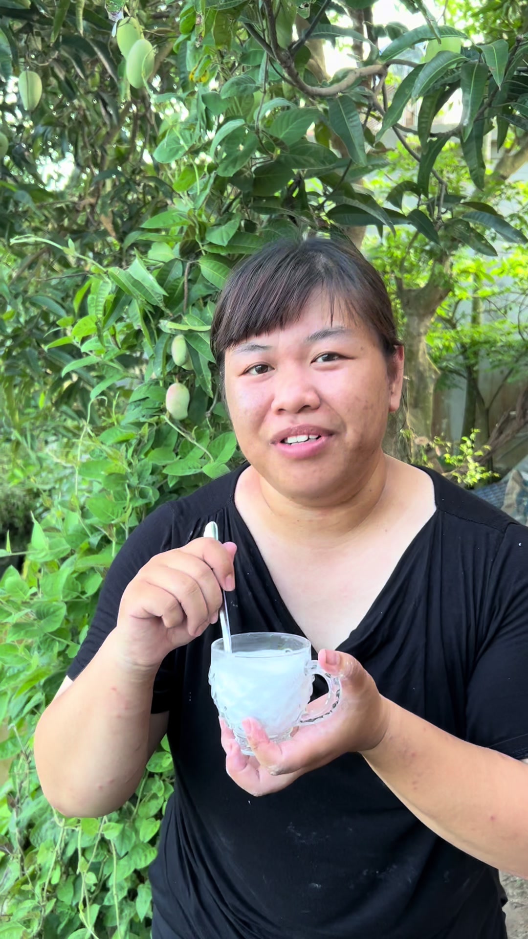 @Uyên min
