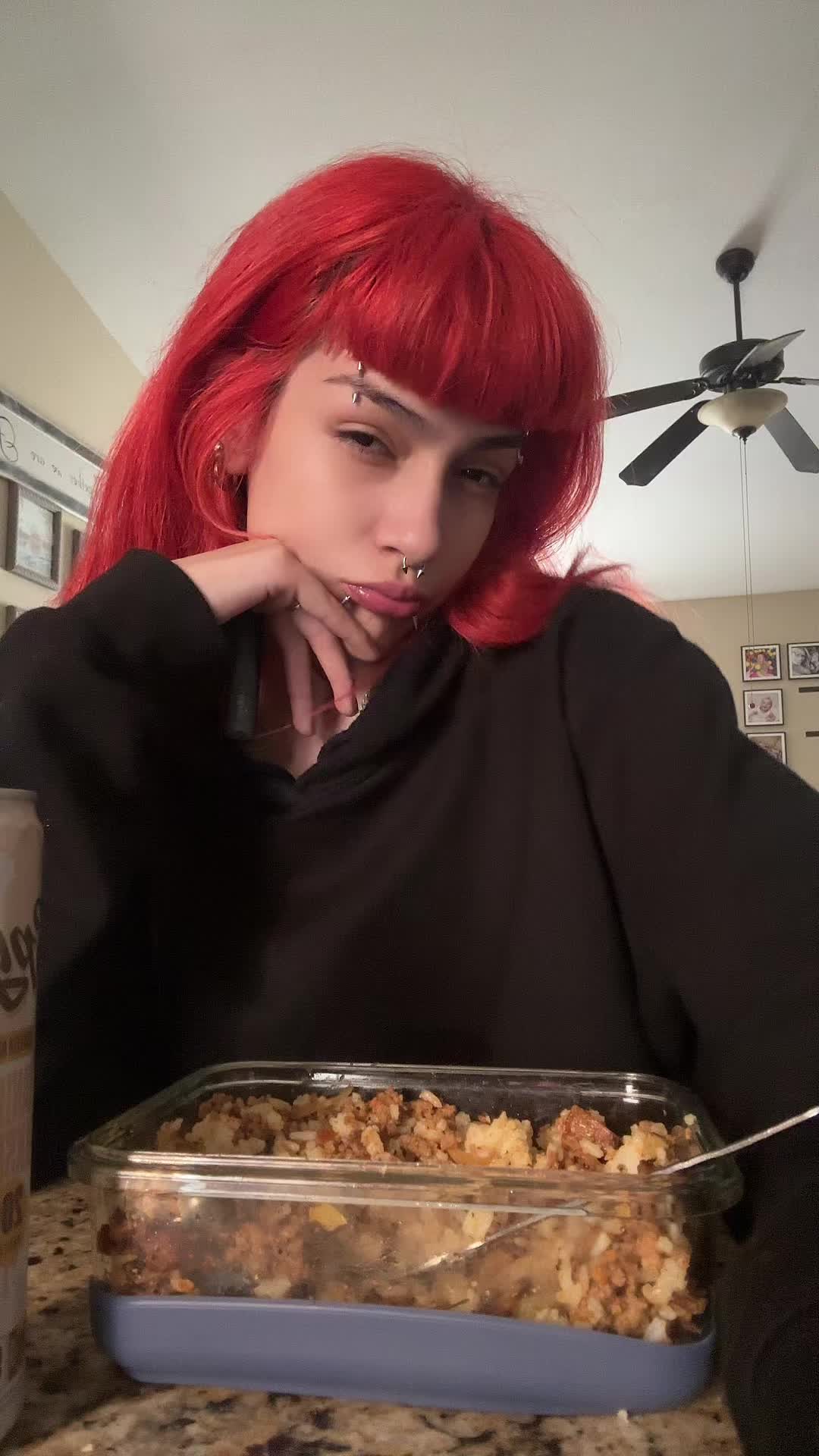 @All&iacute;💋