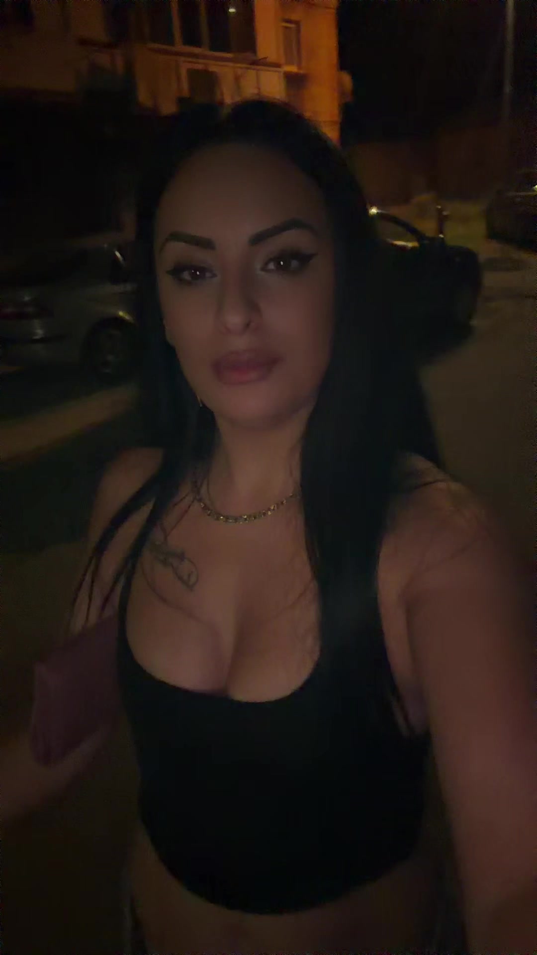 @Tina