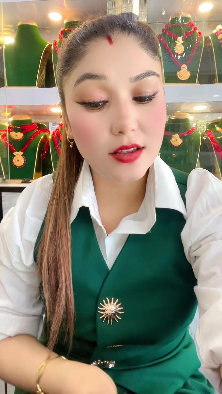 @पोखरेलि सुनचादी पसल चनौलि बजार