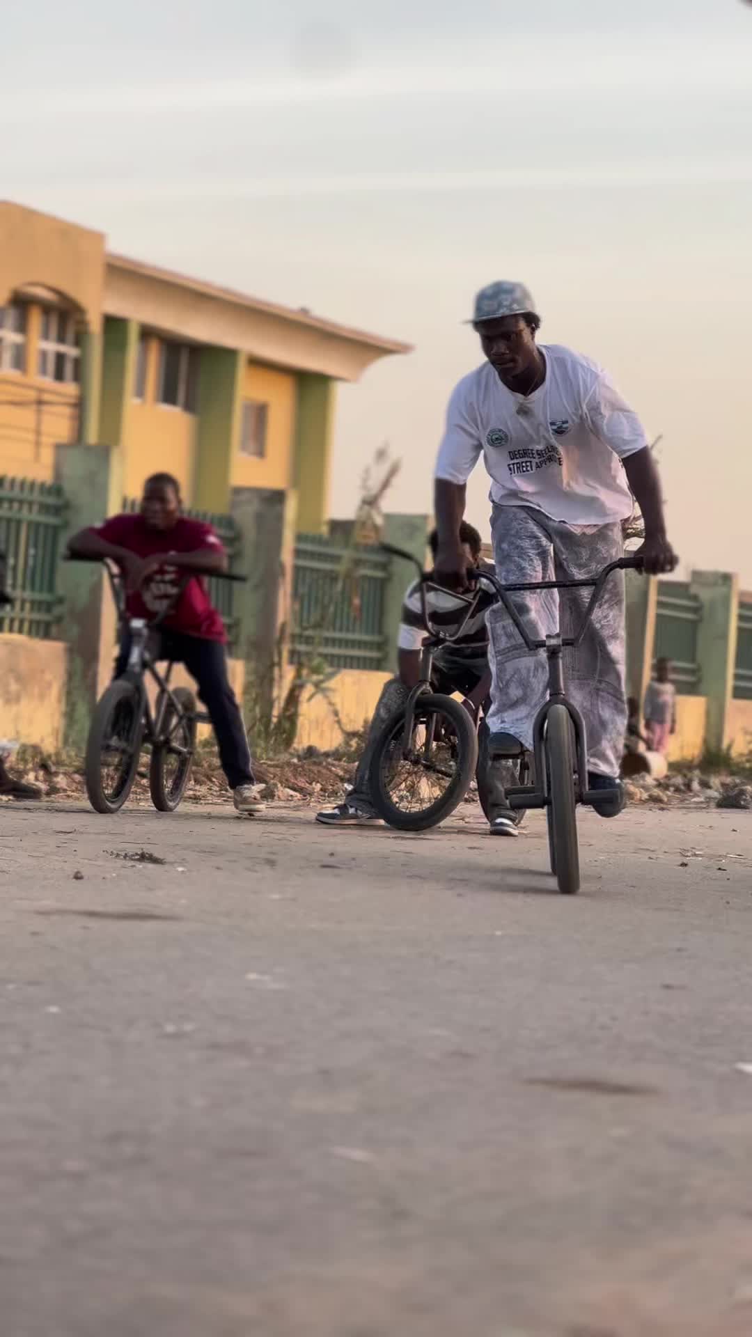 @ghalee_bmx