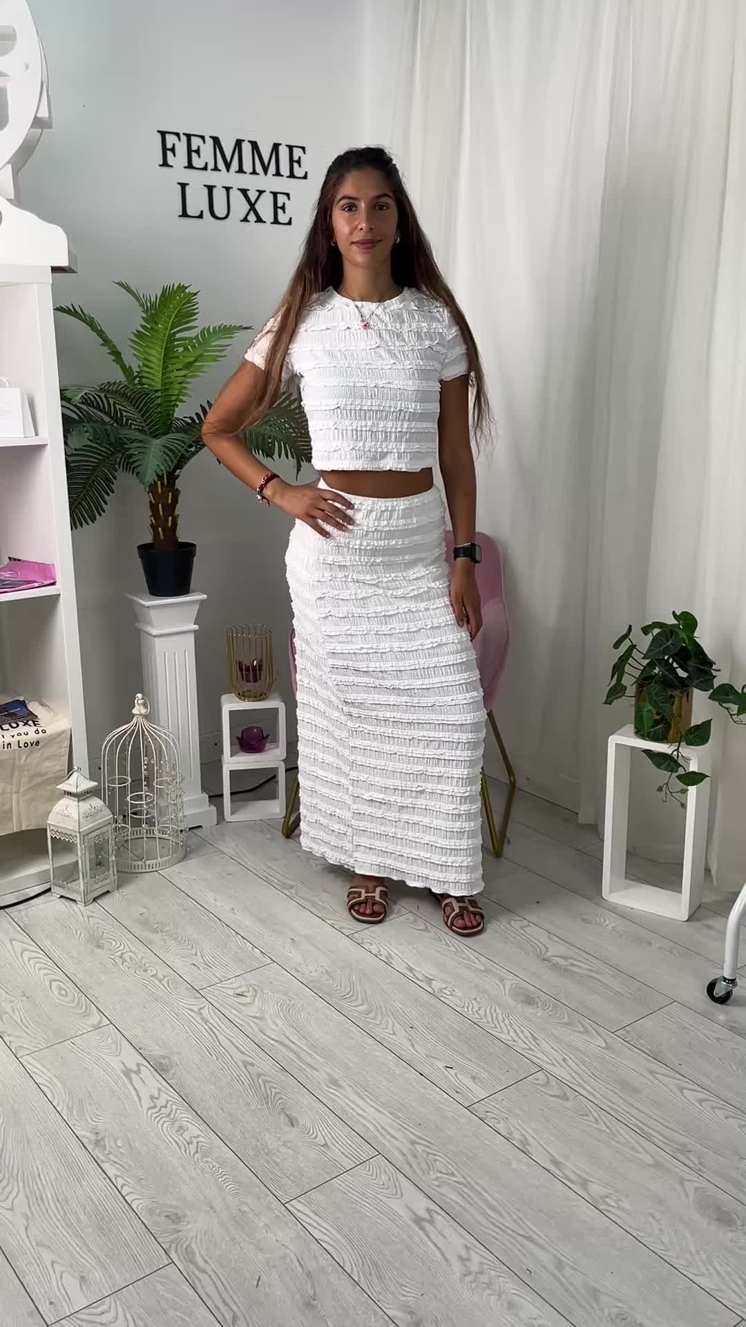 @FemmeLuxe