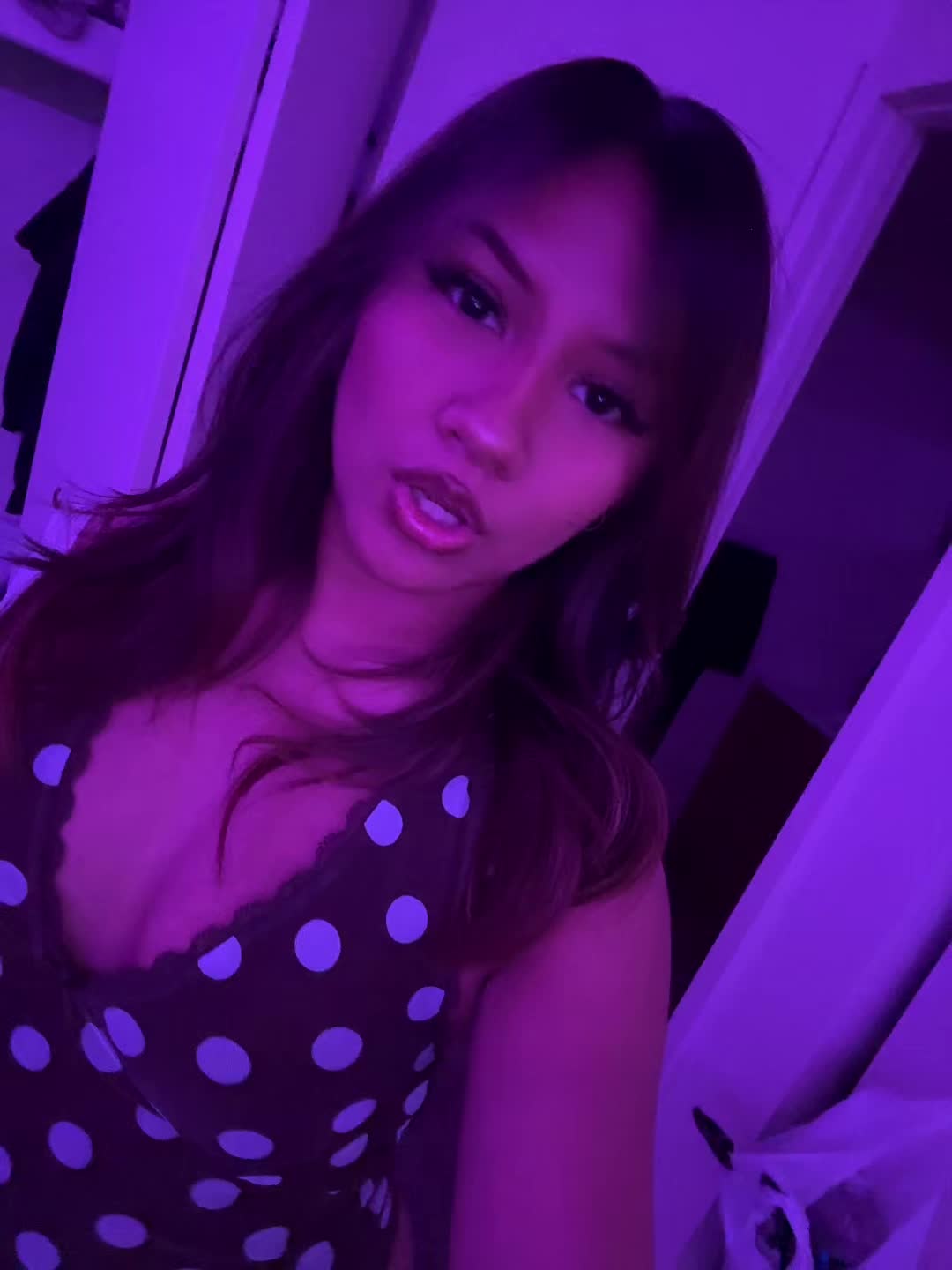 @Isabella