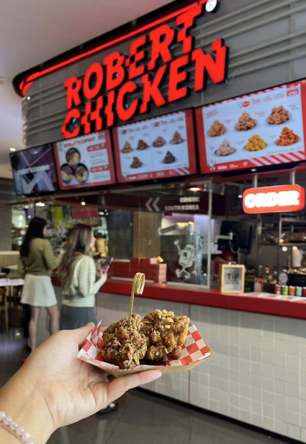 @Jayrene | food & travel