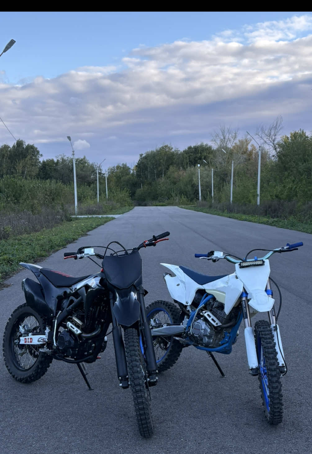 @xthska🗡️