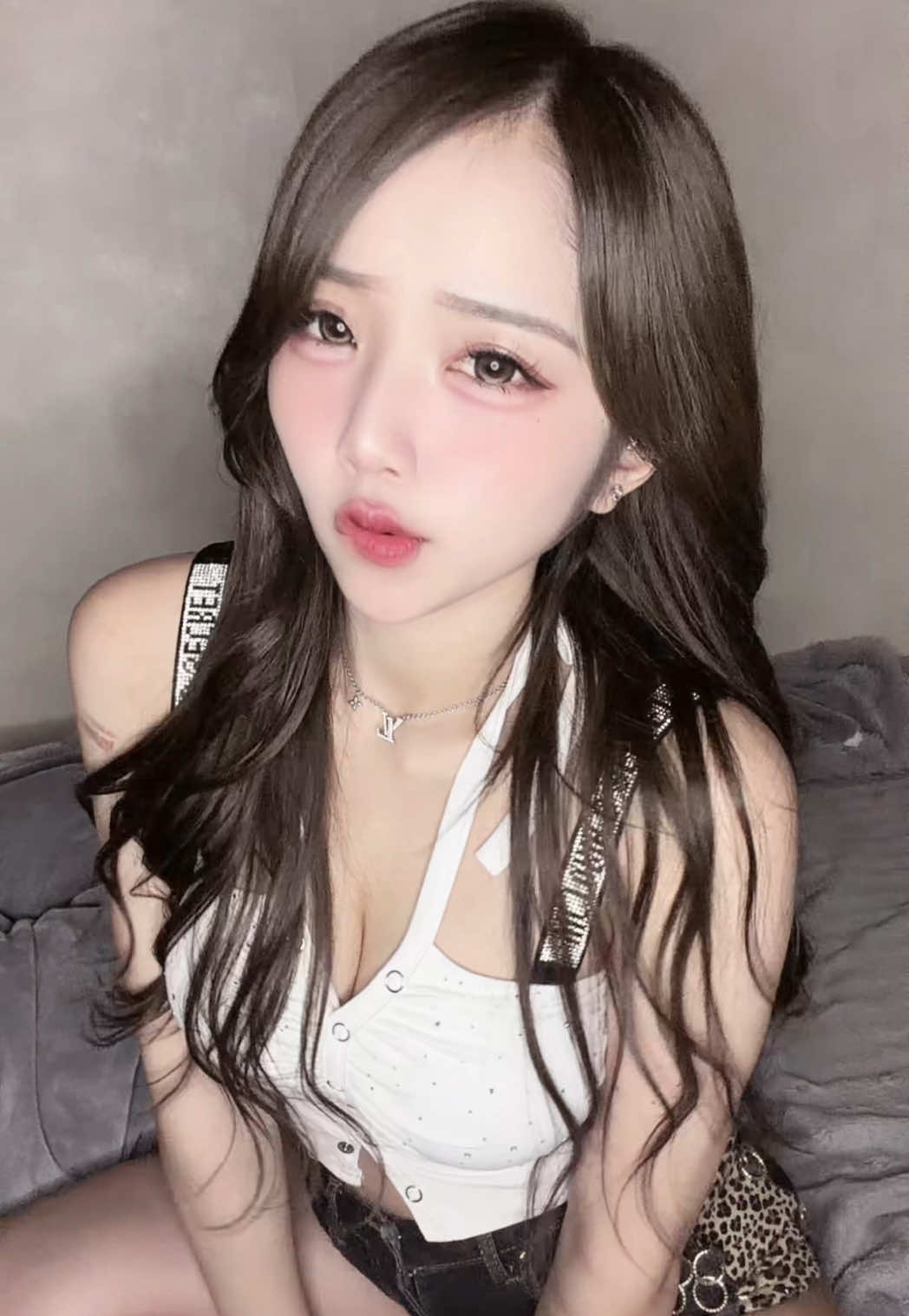 @えま
