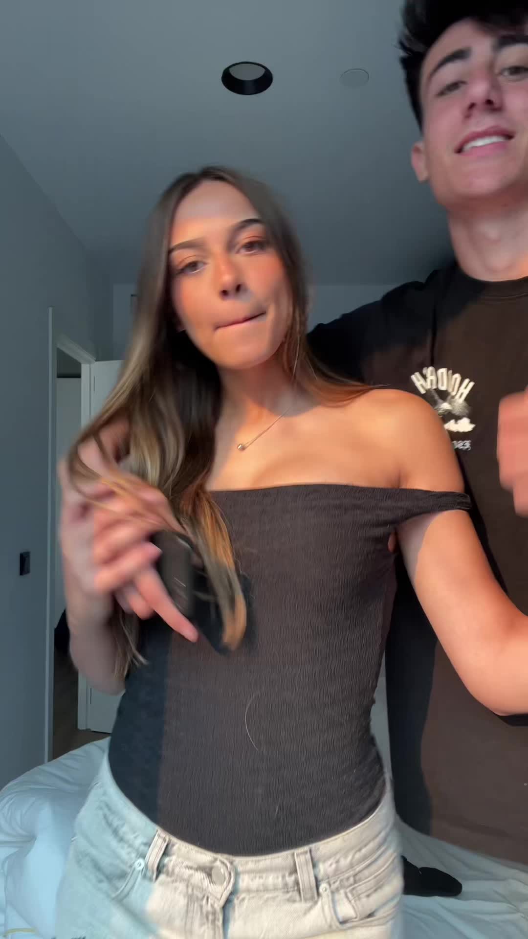 @valeriasanjuan 🌟
