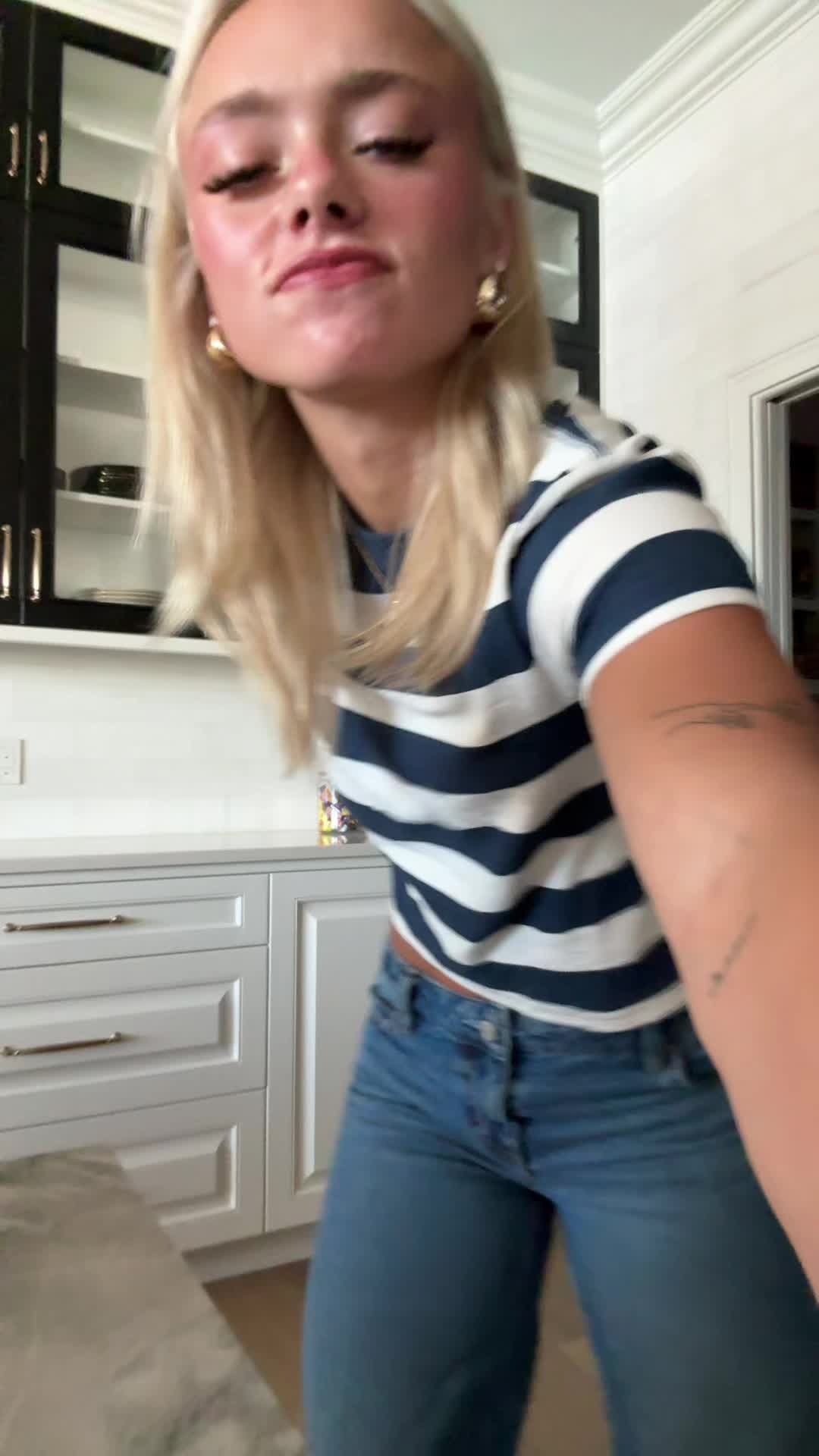 @secretdarian