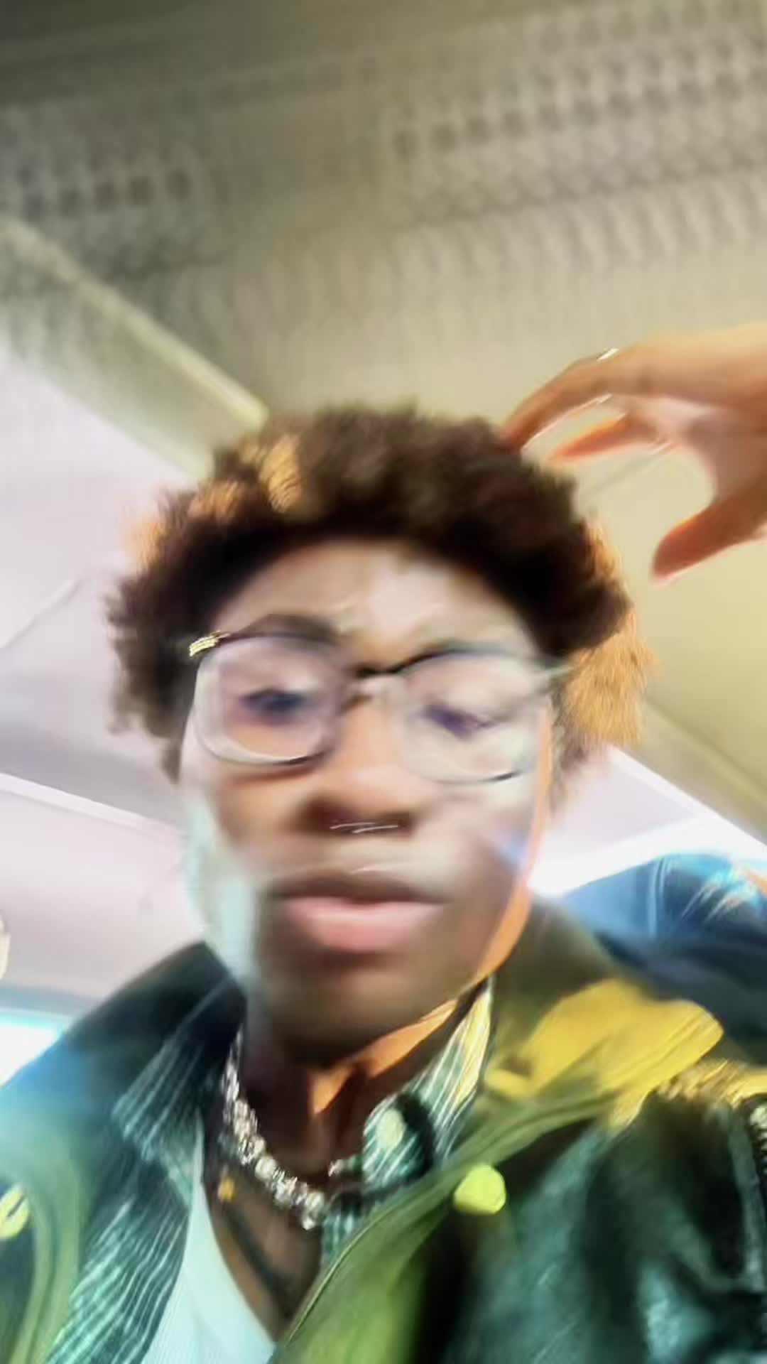 @whos_eo¿?