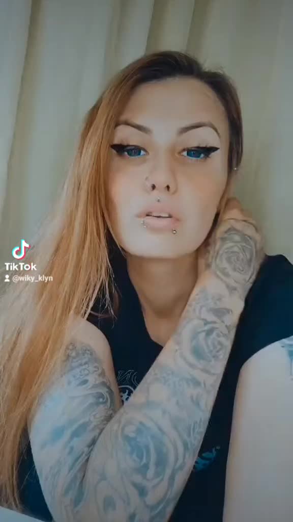 @🖤WikyKlyn 👸🫶