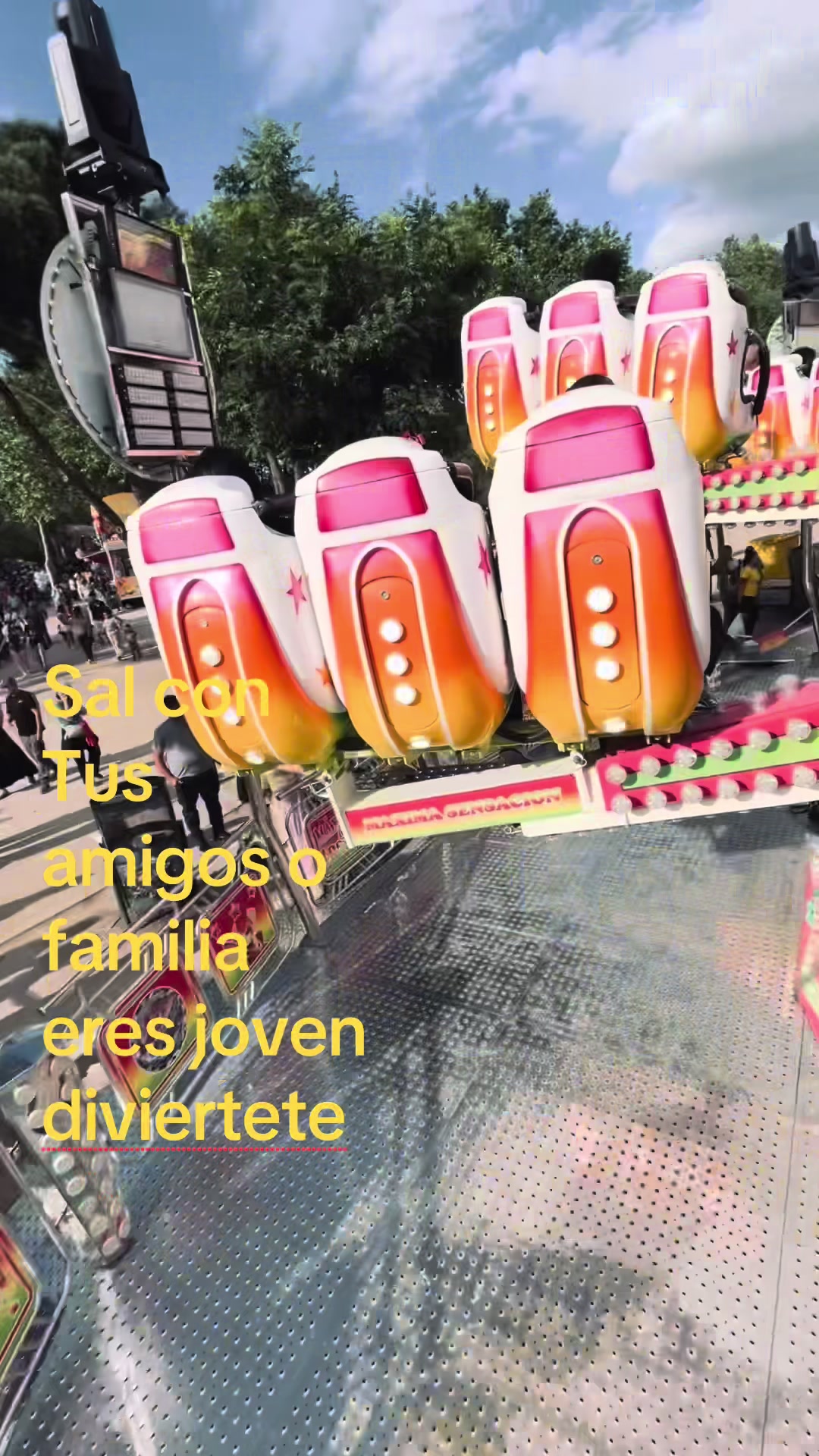 @👻