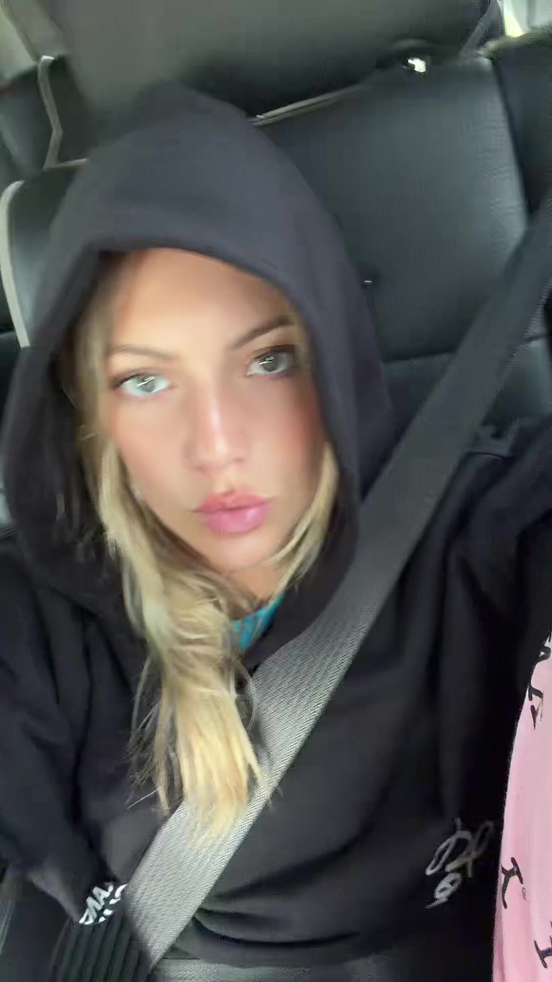 @Lily Rowland