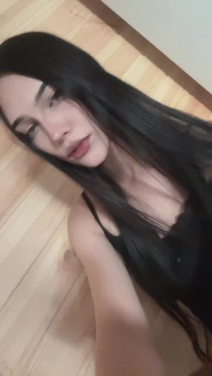 @༺༒༻