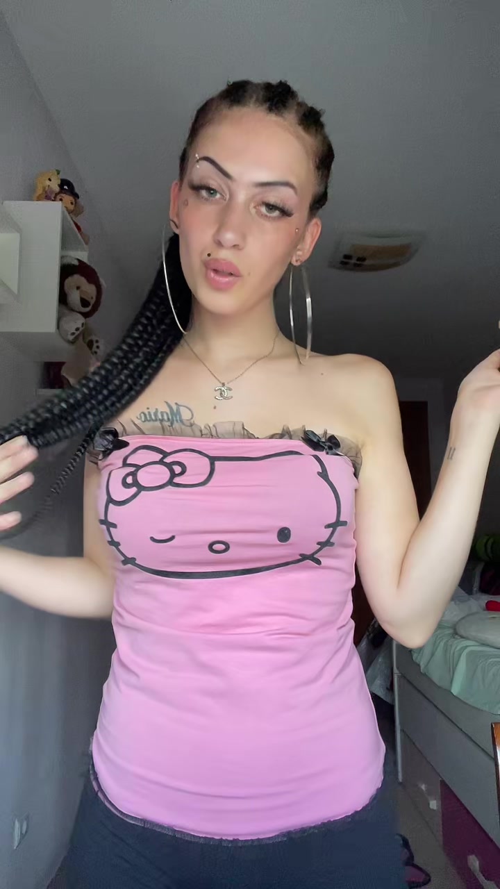 @PrettyWhenuKryy
