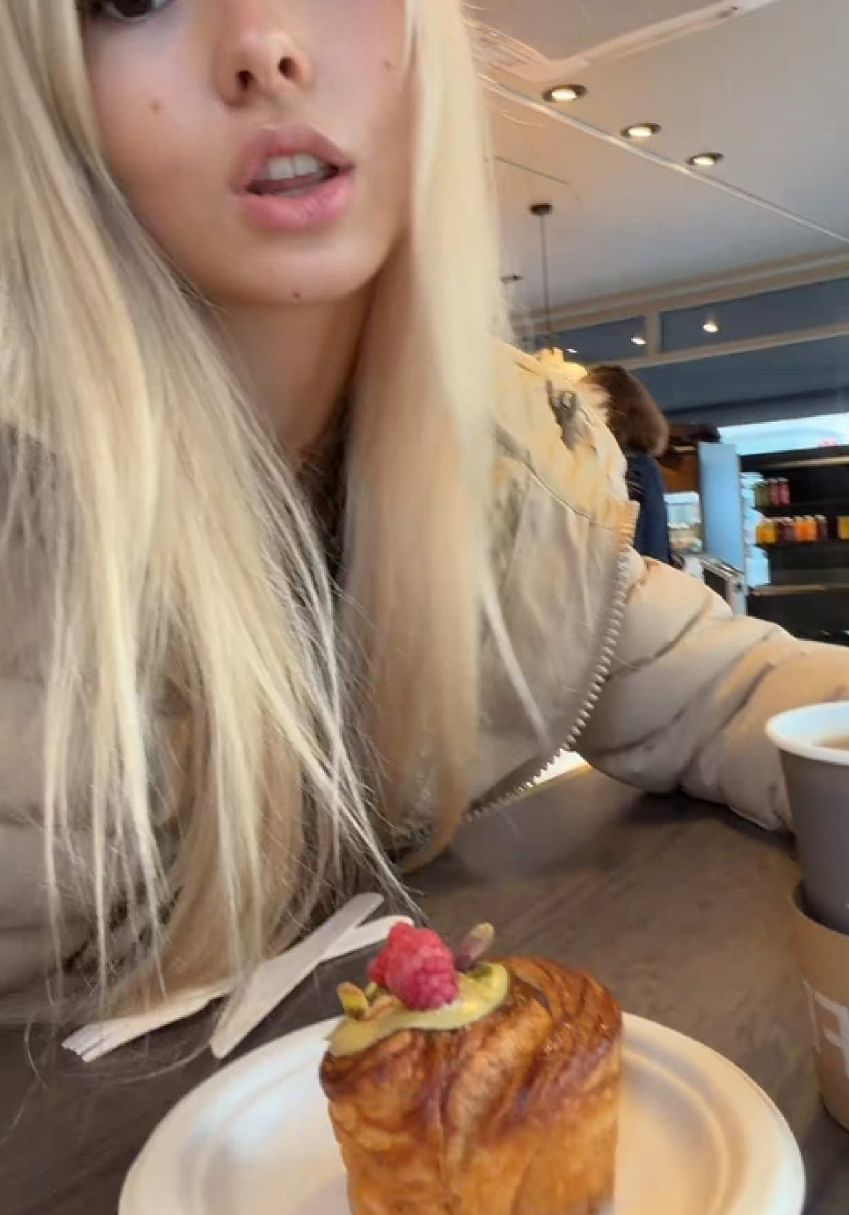 @Славяна ♡