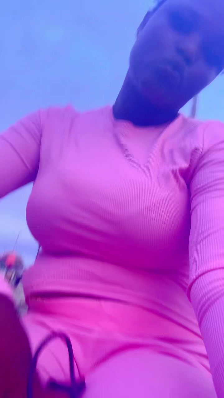 @Anikeade💕💕🥹
