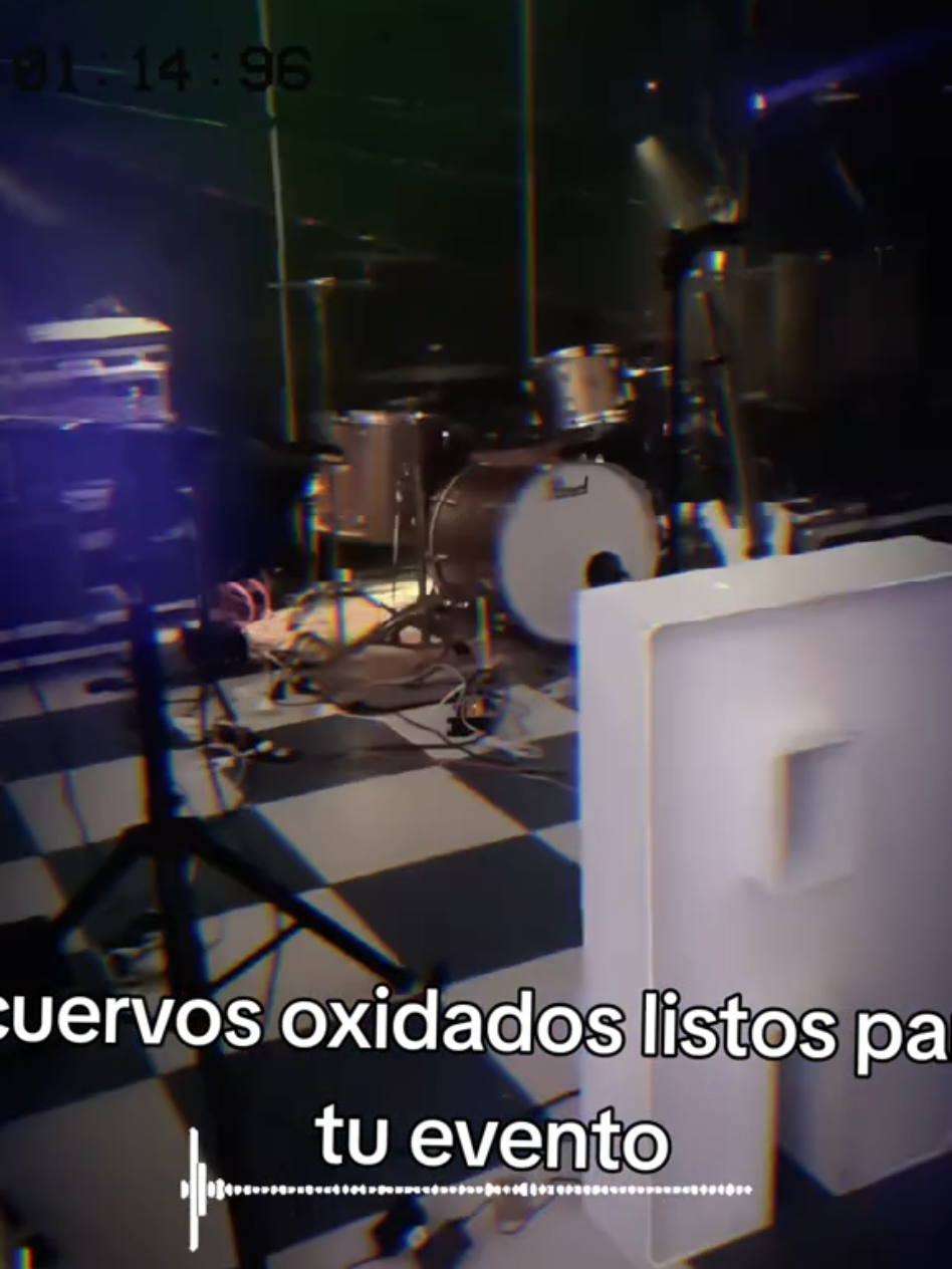 @cuervos oxidados