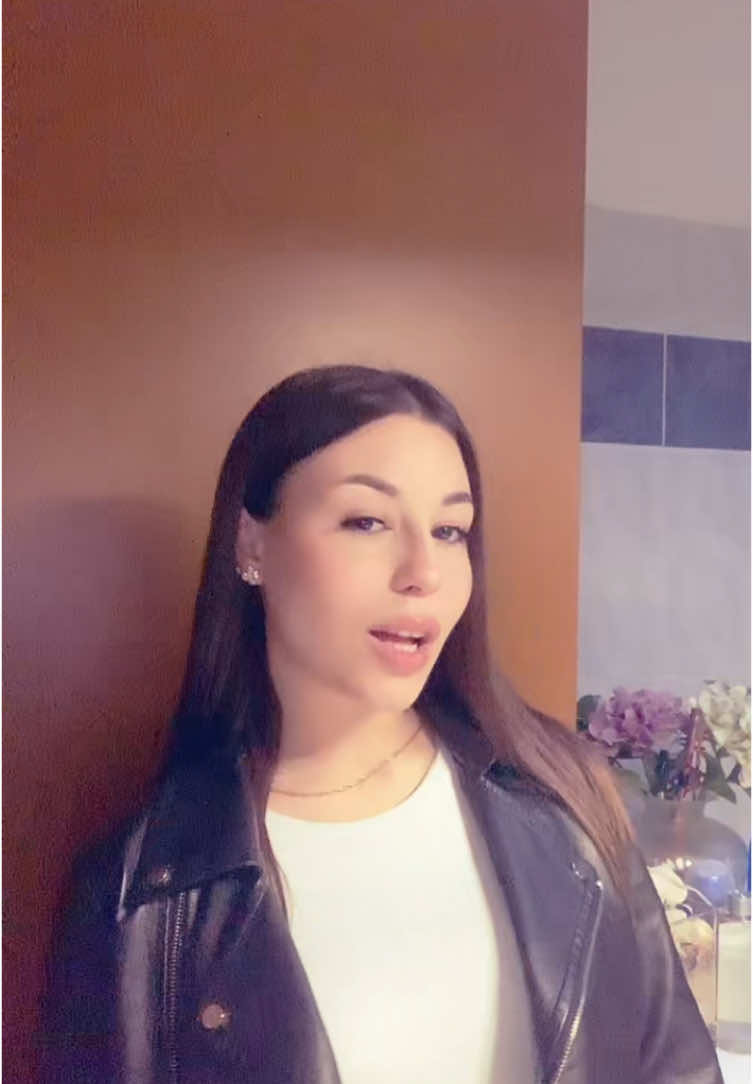 @𝒓𝒆𝒃