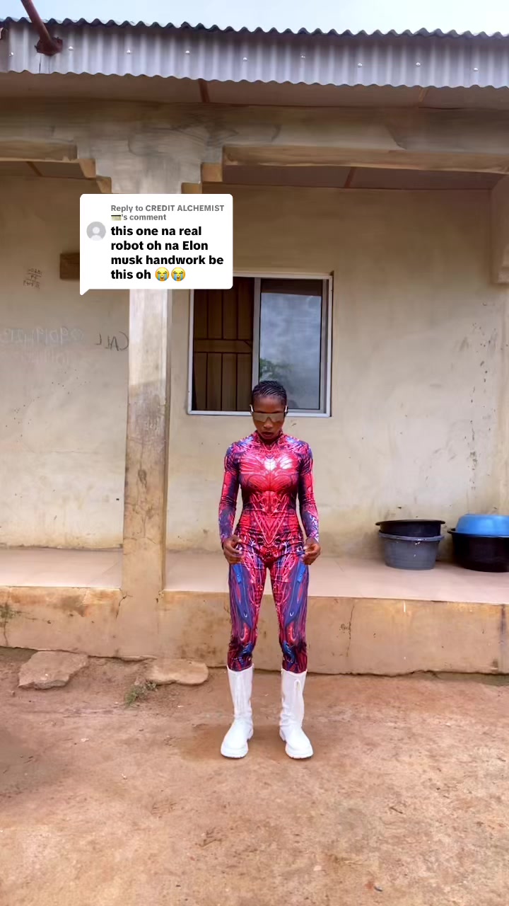 @That robot girl 🤖
