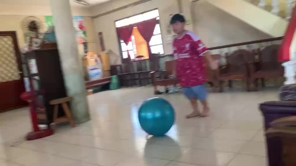 @ท่านโปรดคลื่น