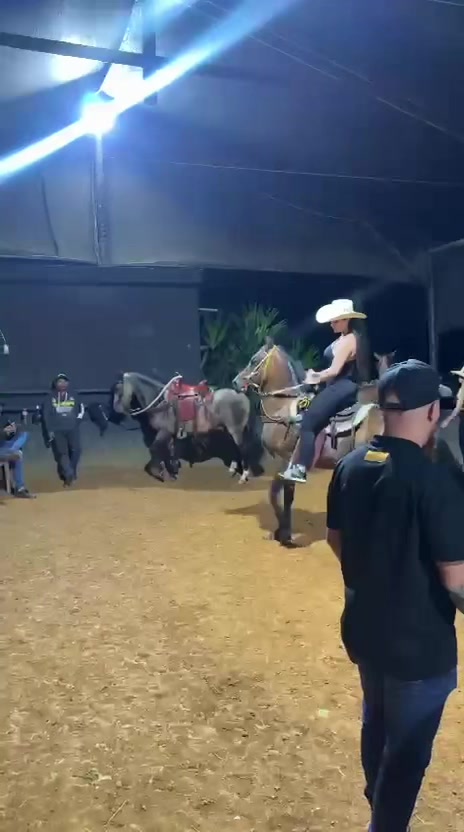 @Isabel Arias