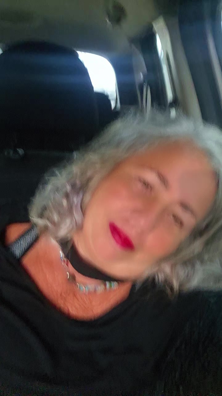 @regianebombonzinh