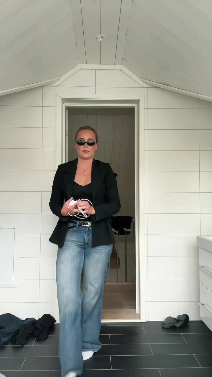 @mia..jorgensen