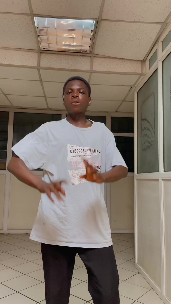 @AYOLA VIBEZ